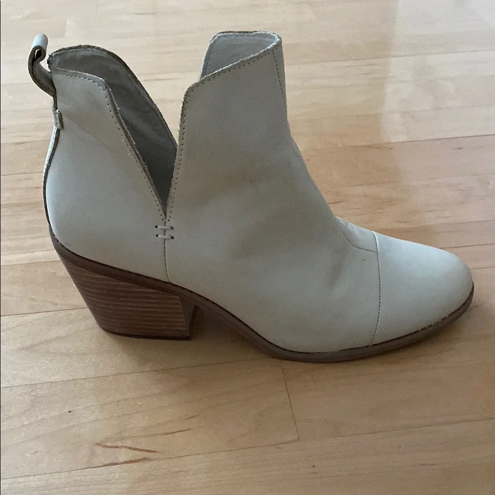 Tom’s Everly Boot 9.5 - Picture 4 of 5